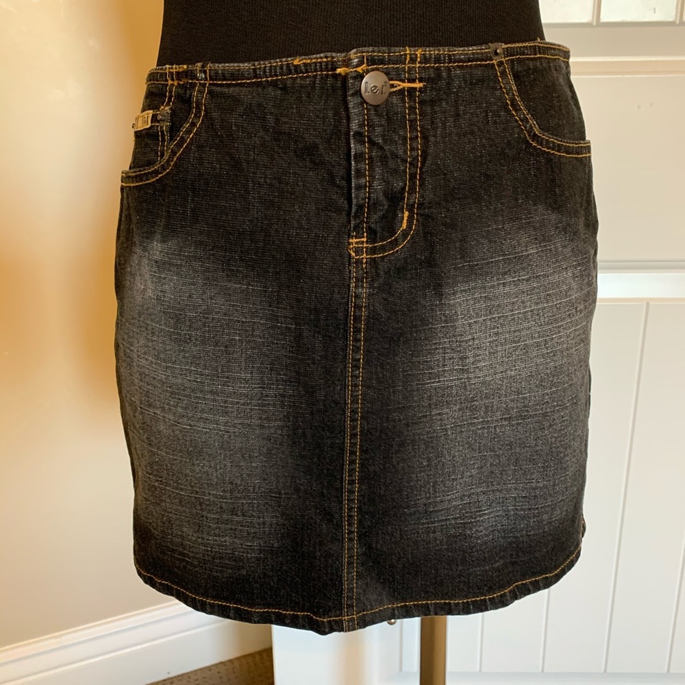 Lei juniors denim skirt - size 13